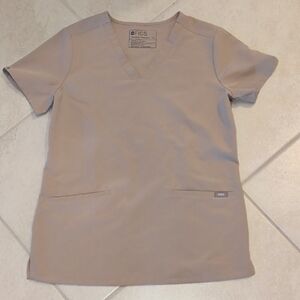 Figs V-Neck Scrub Top in Taupe